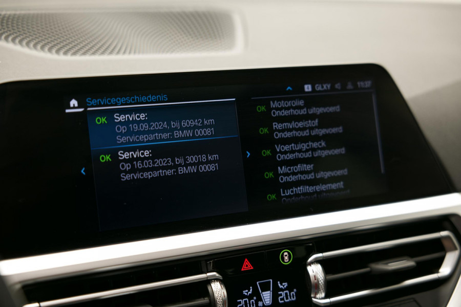 BMW 3 Serie Touring 320e Business Edition Plus |Pano|M-Pakket|Laser|Stuurverwarm.|
