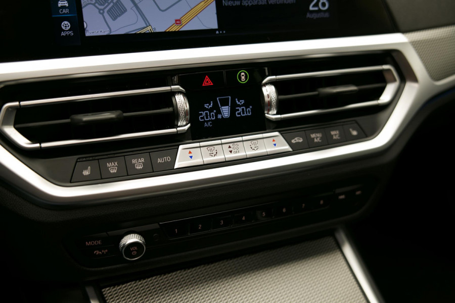 BMW 3 Serie Touring 320e Business Edition Plus |Pano|M-Pakket|Laser|Stuurverwarm.|