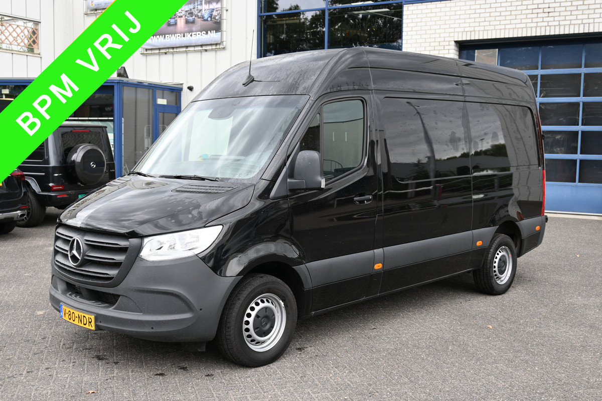 Mercedes-Benz Sprinter 317 CDI L2H2 RWD 3500 kg trekhaak, Geveerde stoel, Navigatie met camera Mercedes-Benz Sprinter 317 CDI L2H2 RWD 3500 kg trekhaak, Geveerde stoel, Navigatie met camera