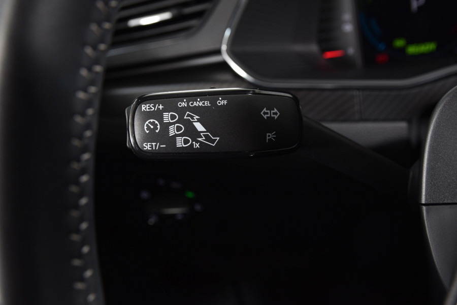 Škoda Superb Combi 1.4 TSI iV Sportline Business- Automaat | Dig. Cockpit | Cruise | Stoel-+Stuurverw. PDC | Camera | App. Connect | ECC | Elek. Klep | LM 18" | 1944