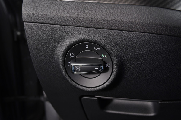 Škoda Superb Combi 1.4 TSI iV Sportline Business- Automaat | Dig. Cockpit | Cruise | Stoel-+Stuurverw. PDC | Camera | App. Connect | ECC | Elek. Klep | LM 18" | 1944