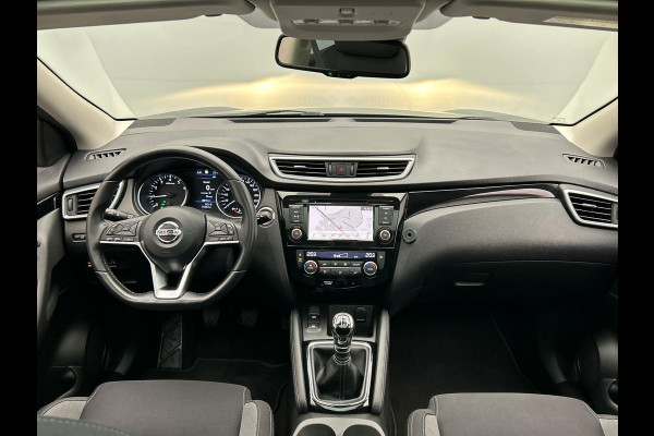 Nissan QASHQAI 1.3 DIG-T N-Connecta Pano/dak Trekhaak Camera