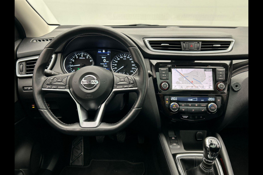 Nissan QASHQAI 1.3 DIG-T N-Connecta Pano/dak Trekhaak Camera