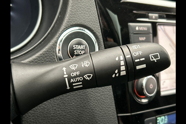 Nissan QASHQAI 1.3 DIG-T N-Connecta Pano/dak Trekhaak Camera