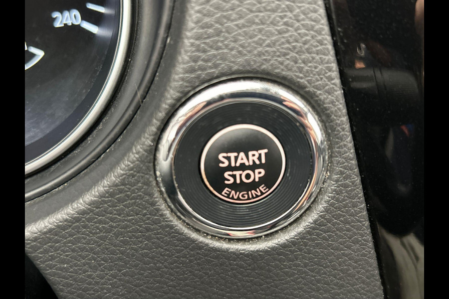 Nissan QASHQAI 1.3 DIG-T N-Connecta Pano/dak Trekhaak Camera
