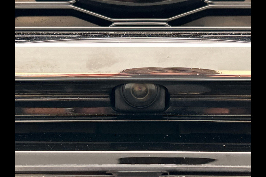 Nissan QASHQAI 1.3 DIG-T N-Connecta Pano/dak Trekhaak Camera