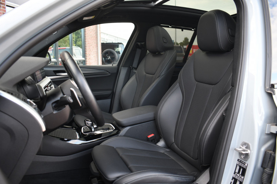 BMW X3 xDrive30e M-Sport Pano Trekhaak Camera HiFi DA-pack