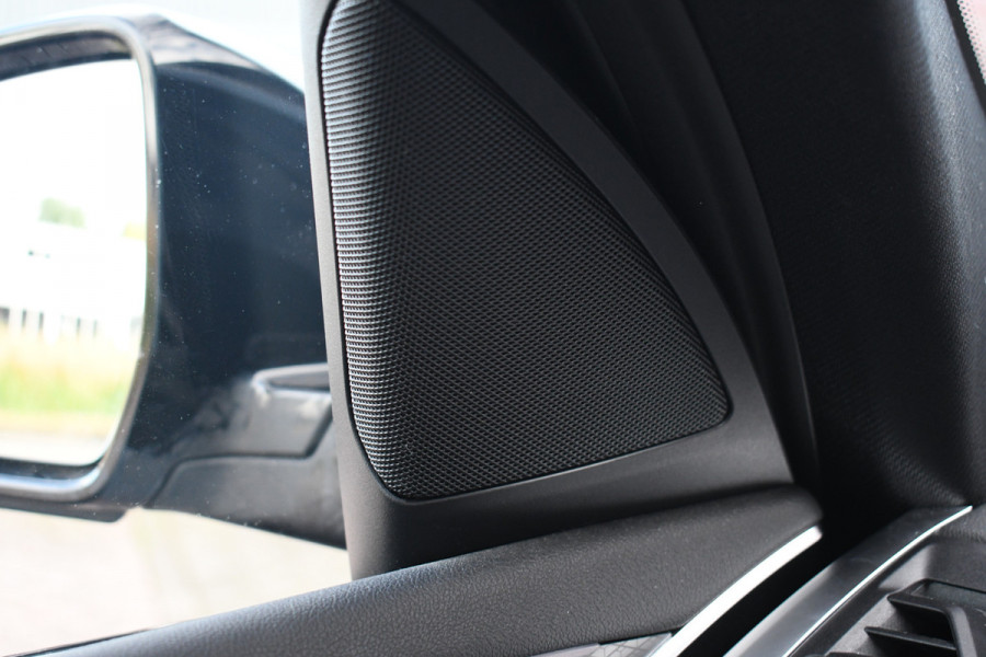 BMW X3 xDrive30e M-Sport Pano Trekhaak Camera HiFi DA-pack