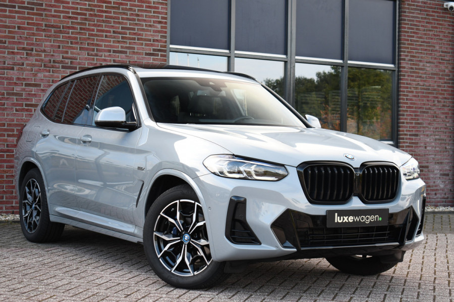 BMW X3 xDrive30e M-Sport Pano Trekhaak Camera HiFi DA-pack