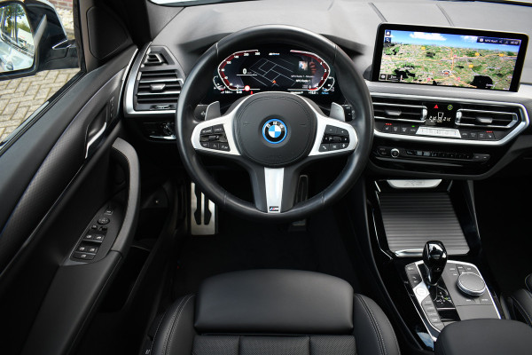 BMW X3 xDrive30e M-Sport Pano Trekhaak Camera HiFi DA-pack