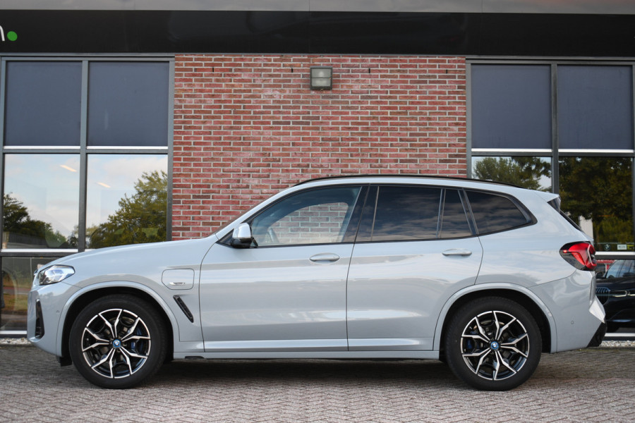 BMW X3 xDrive30e M-Sport Pano Trekhaak Camera HiFi DA-pack