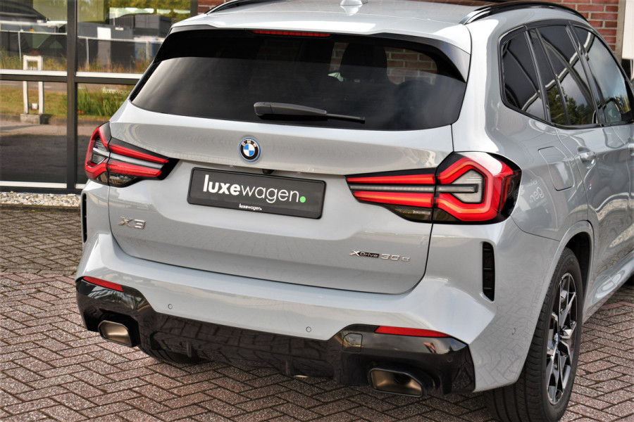 BMW X3 xDrive30e M-Sport Pano Trekhaak Camera HiFi DA-pack