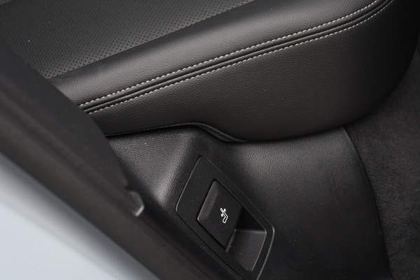 BMW X3 xDrive30e M-Sport Pano Trekhaak Camera HiFi DA-pack