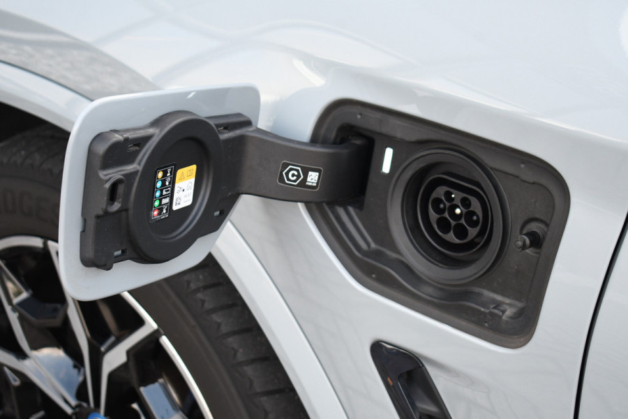 BMW X3 xDrive30e M-Sport Pano Trekhaak Camera HiFi DA-pack