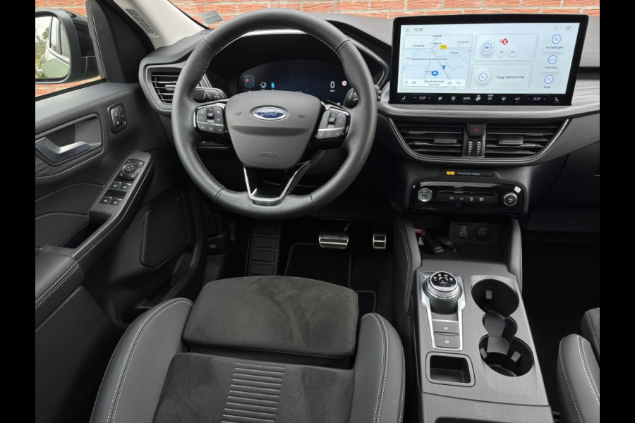 Ford Kuga 2.5 PHEV Active X TREKHAAK! PANODAK! TECHPACK! WINTERPACK!