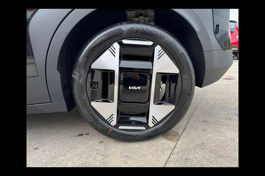 Kia EV3 Plus 81.4 kWh 204 PK | Stoelverwarming | Stuurverwarming | Warmtepomp | BLIS | 19 inch Licht metaal