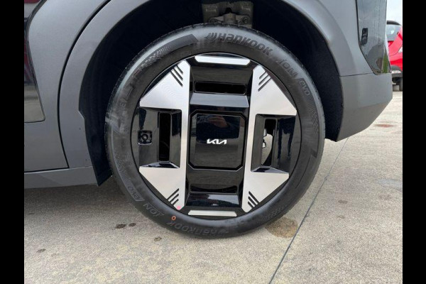 Kia EV3 Plus 81.4 kWh 204 PK | Stoelverwarming | Stuurverwarming | Warmtepomp | BLIS | 19 inch Licht metaal