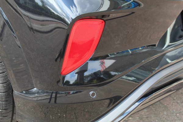 Ford Puma 1.0 EcoBoost Hybrid ST-Line X , Unieke Auto veel comfort Panoramadak , Camera rondom, Trekhaak , Navigatie Winter pack , Climate control , B en O audio surround