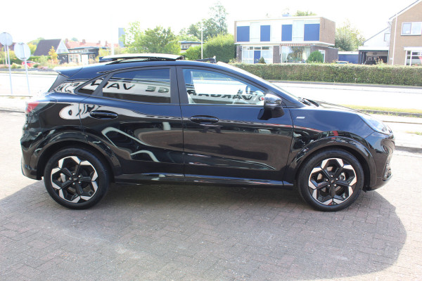 Ford Puma 1.0 EcoBoost Hybrid ST-Line X , Unieke Auto veel comfort Panoramadak , Camera rondom, Trekhaak , Navigatie Winter pack , Climate control , B en O audio surround