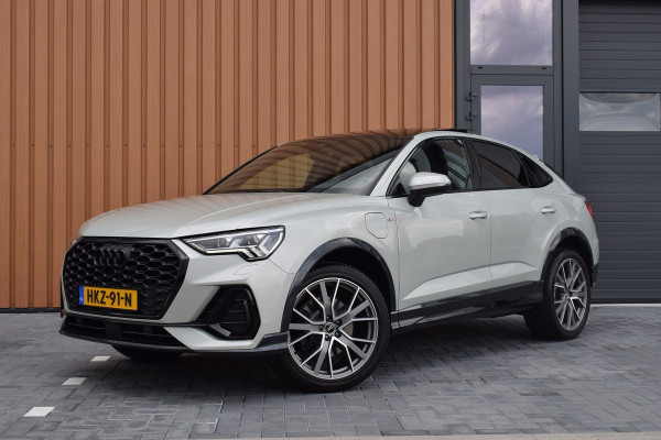 Audi Q3 Sportback 45 TFSIe S-line | Pano | Camera | 20"