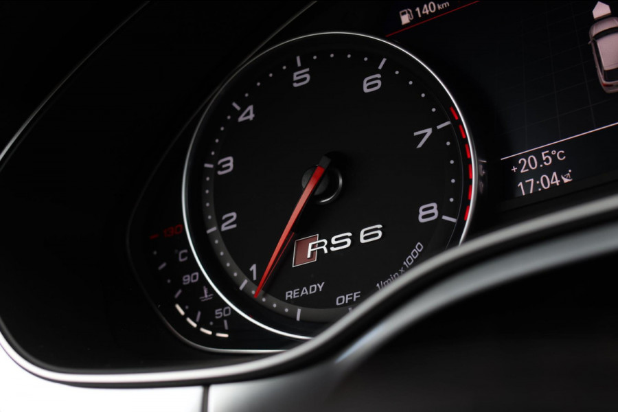 Audi RS6 Performance 4.0 TFSI Quattro *Pano*Akra*B&O*Keramisch*Carbon*Soft-Close*