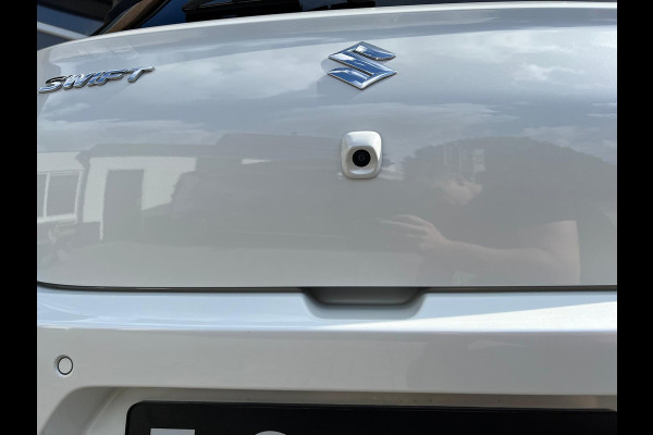 Suzuki Swift 1.2 Style Smart Hybrid Automaat Parelmoer wit!