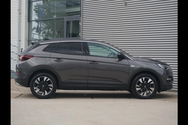 Opel Grandland X 1.2 Turbo Business Elegance