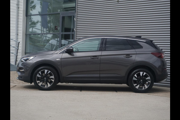 Opel Grandland X 1.2 Turbo Business Elegance