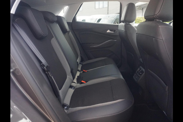 Opel Grandland X 1.2 Turbo Business Elegance