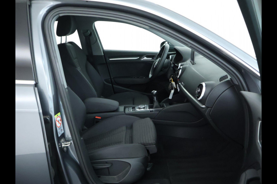 Audi A3 Sportback 1.0 TFSI Sport Lease Edition | Sportstoelen | PDC | NAV | LM 17''
