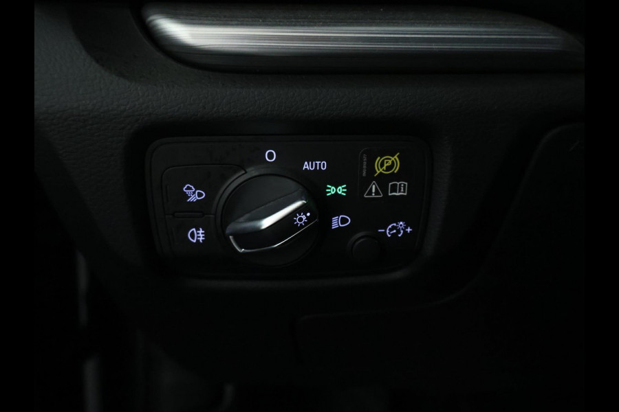 Audi A3 Sportback 1.0 TFSI Sport Lease Edition | Sportstoelen | PDC | NAV | LM 17''
