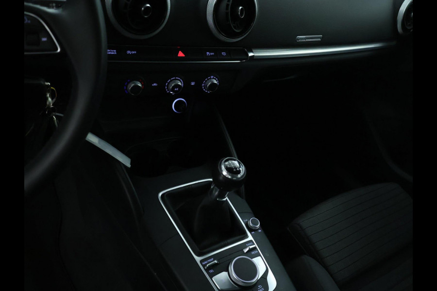 Audi A3 Sportback 1.0 TFSI Sport Lease Edition | Sportstoelen | PDC | NAV | LM 17''