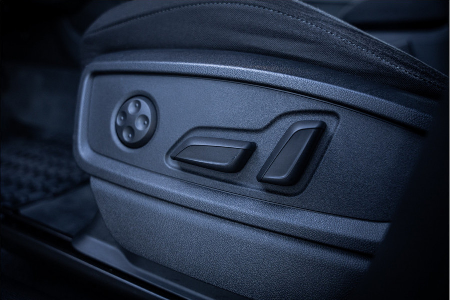 Audi Q5 Sportback 55 TFSI e S edition - ACC | Elek. Stoelen | Keyless