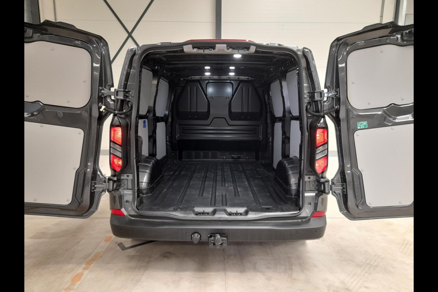 Ford Transit Custom 280 2.0 TDCI L1H1 Trend Nieuw Model Ford Transit Custom 280 2.0 TDCI L1H1 Trend NM Automaat  Airco Navi Cruise