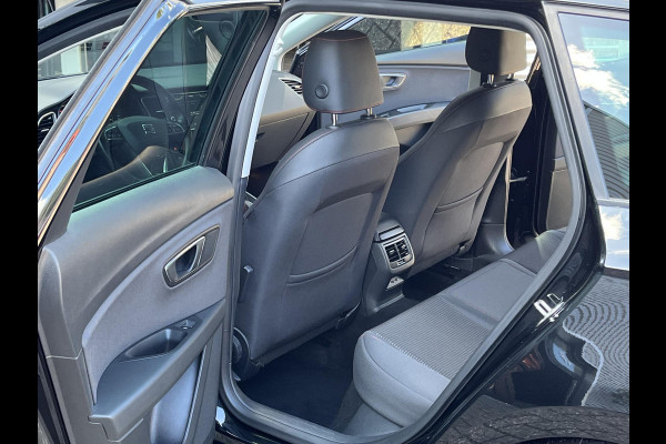 Seat León ST 1.5 TSI FR | Carplay | Navigatie | Stoelverwarming | Cruise-/Climate control | 20" wielen
