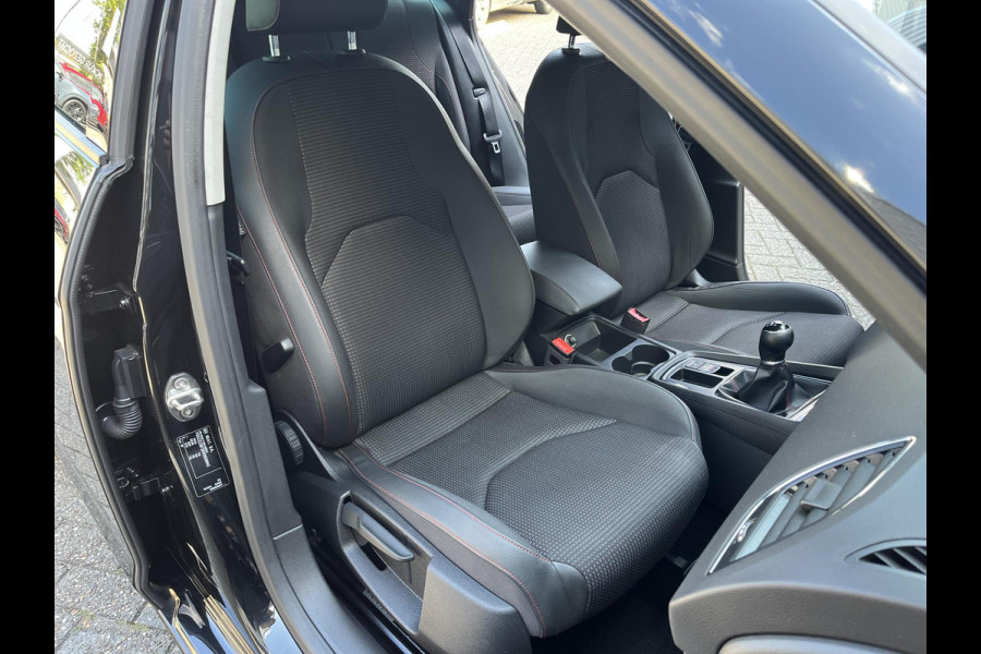 Seat León ST 1.5 TSI FR | Carplay | Navigatie | Stoelverwarming | Cruise-/Climate control | 20" wielen