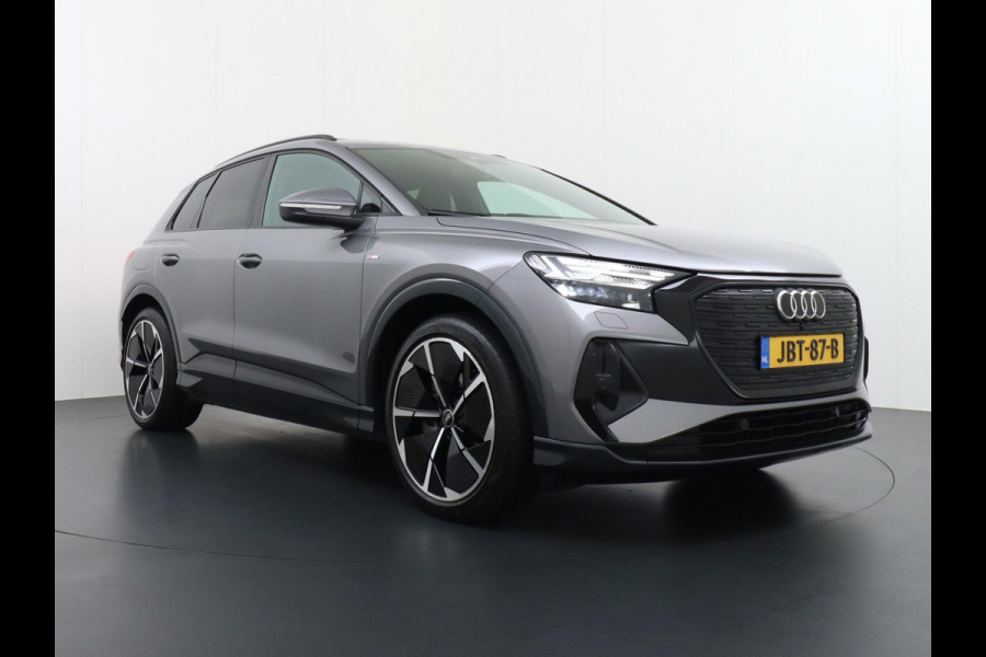 Audi Q4 e-tron 50 quattro S edition 77 kWh ELEKTRISCH PANORAMADAK | HEAD-UP DISPLAY | ADAPTIEVE CRUISE CONTROL | CAMERA | ELEKTRISCHE TREKHAAK | RIJKLAAR MET 12 MAANDEN BOVAG GARANTIE!
