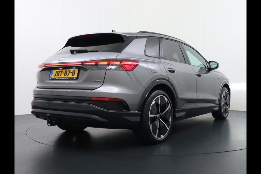 Audi Q4 e-tron 50 quattro S edition 77 kWh ELEKTRISCH PANORAMADAK | HEAD-UP DISPLAY | ADAPTIEVE CRUISE CONTROL | CAMERA | ELEKTRISCHE TREKHAAK | RIJKLAAR MET 12 MAANDEN BOVAG GARANTIE!