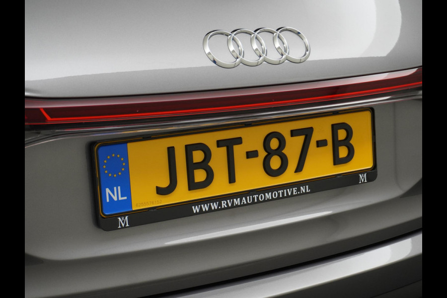 Audi Q4 e-tron 50 quattro S edition 77 kWh ELEKTRISCH PANORAMADAK | HEAD-UP DISPLAY | ADAPTIEVE CRUISE CONTROL | CAMERA | ELEKTRISCHE TREKHAAK | RIJKLAAR MET 12 MAANDEN BOVAG GARANTIE!