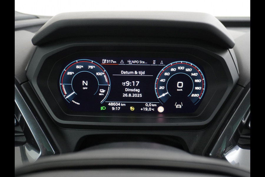 Audi Q4 e-tron 50 quattro S edition 77 kWh ELEKTRISCH PANORAMADAK | HEAD-UP DISPLAY | ADAPTIEVE CRUISE CONTROL | CAMERA | ELEKTRISCHE TREKHAAK | RIJKLAAR MET 12 MAANDEN BOVAG GARANTIE!