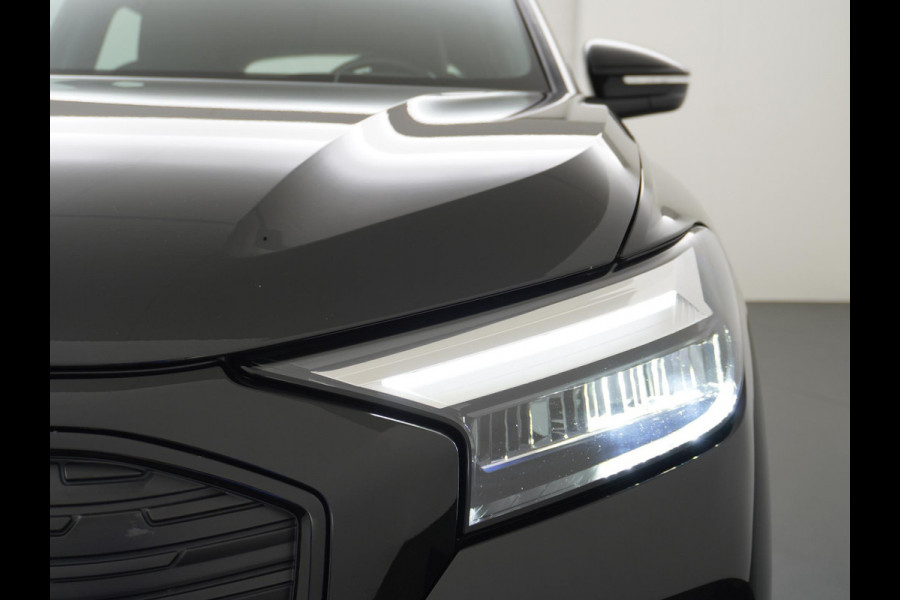 Audi Q4 e-tron 50 quattro Launch edition Advanced 77 kWh ADAPTIEVE CRUISE CONTROL | LEDEREN BEKLEDING | STOELVERWARMING | ELEKTRISCHE ACHTERKLEP | CAMERA | RIJKLAAR MET 12 MAANDEN BOVAG GARANTIE