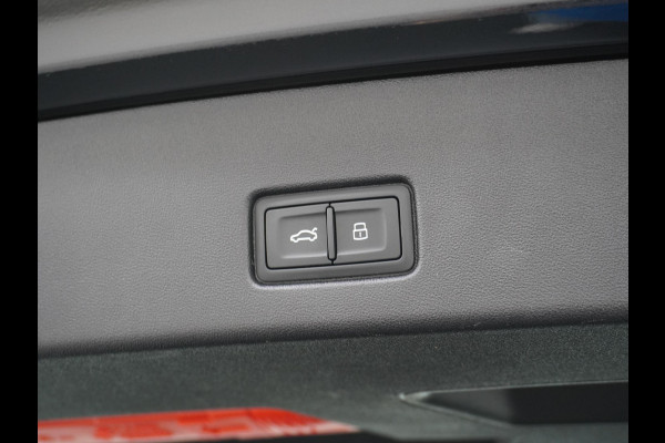 Audi Q4 e-tron 50 quattro Launch edition Advanced 77 kWh ADAPTIEVE CRUISE CONTROL | LEDEREN BEKLEDING | STOELVERWARMING | ELEKTRISCHE ACHTERKLEP | CAMERA | RIJKLAAR MET 12 MAANDEN BOVAG GARANTIE