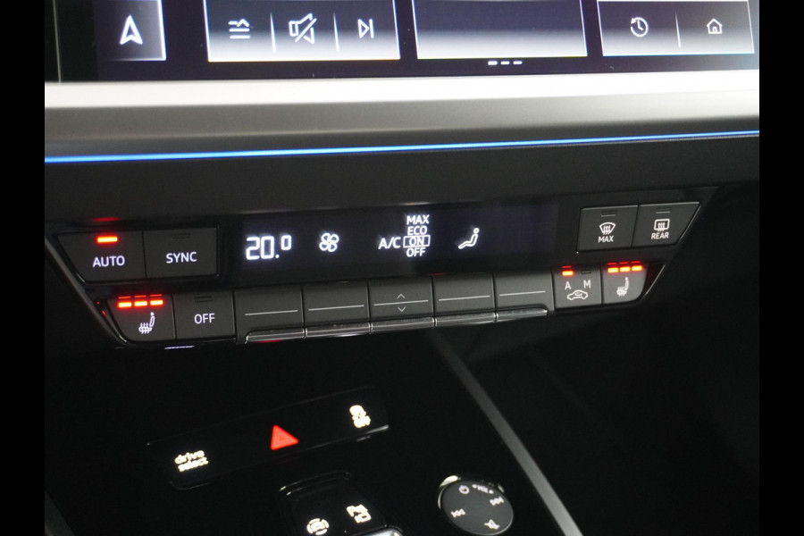 Audi Q4 e-tron 50 quattro Launch edition Advanced 77 kWh ADAPTIEVE CRUISE CONTROL | LEDEREN BEKLEDING | STOELVERWARMING | ELEKTRISCHE ACHTERKLEP | CAMERA | RIJKLAAR MET 12 MAANDEN BOVAG GARANTIE