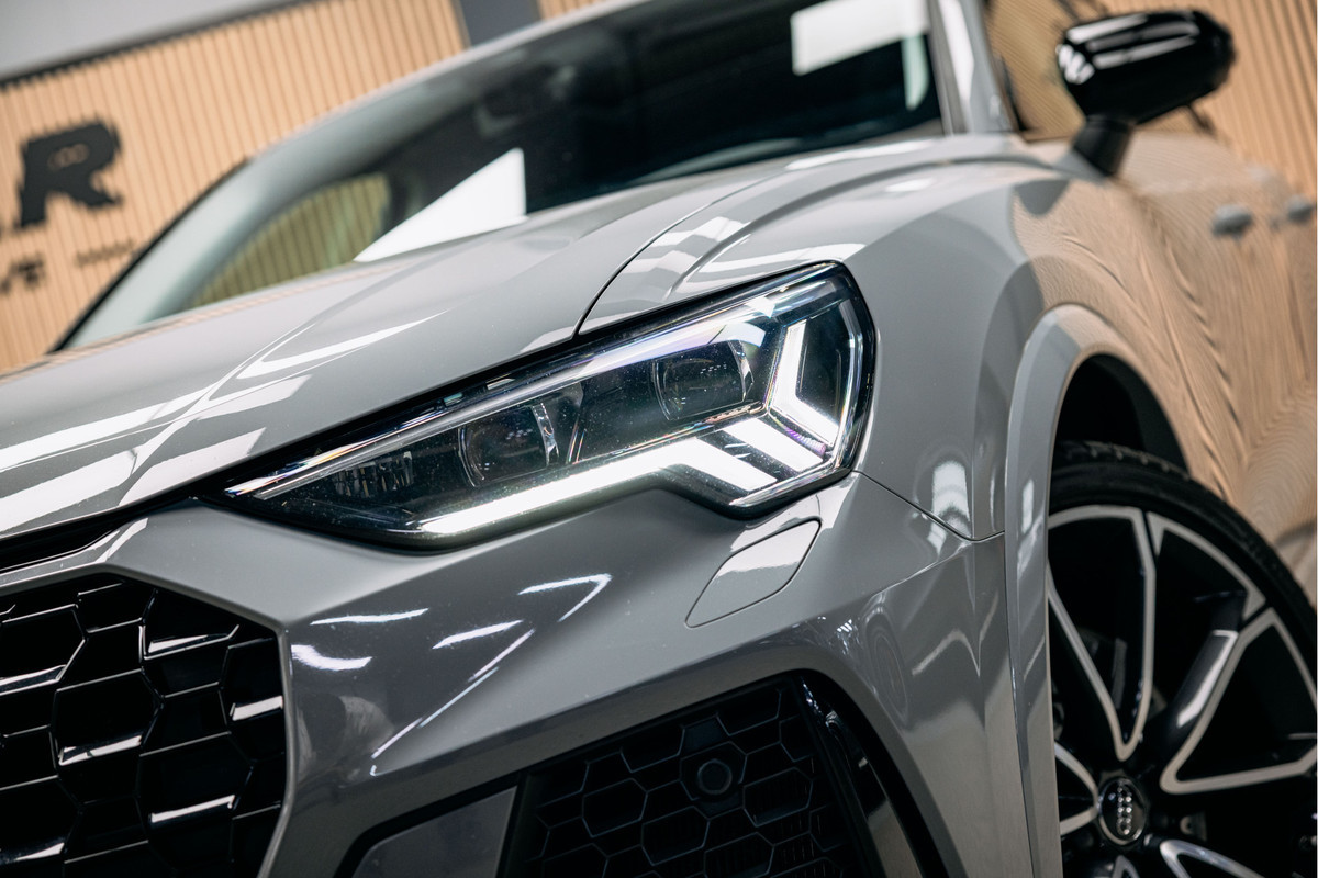 Audi RSQ3 TFSI | Nardo | B&O | RS stoelen | Pano | Audi RSQ3 TFSI | Nardo | B&O | RS stoelen | Pano |