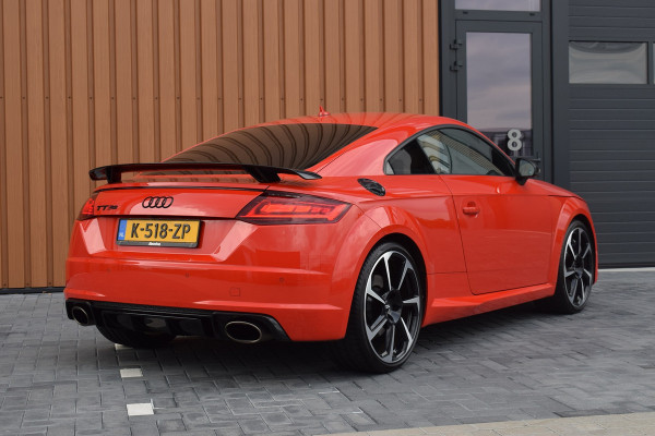 Audi TTRS 2.5 TFSI 400pk Quattro | Keramisch | Magnetic Ride Audi TTRS 2.5 TFSI 400pk Quattro | Keramisch | Magnetic Ride