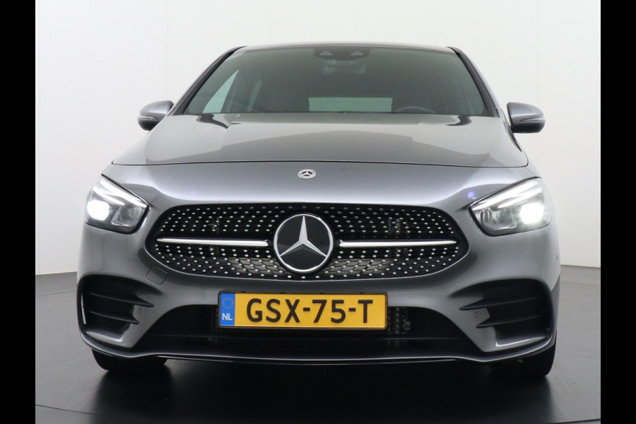 Mercedes-Benz B-Klasse 200 Business Solution AMG Leder | Elektrische Kofferbak | Ambilight Sfeerverlichting | Rijklaar geleverd met 12 maanden BOVAG-garantie