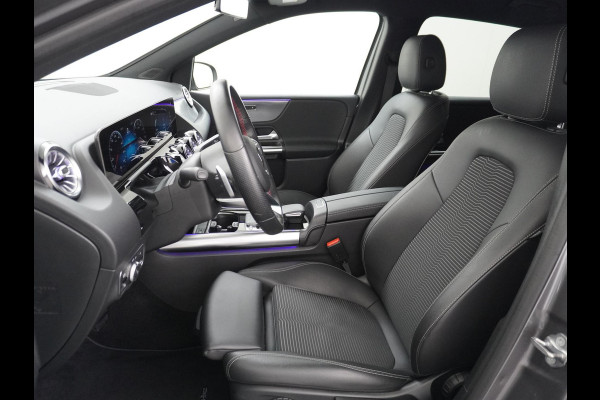 Mercedes-Benz B-Klasse 200 Business Solution AMG Leder | Elektrische Kofferbak | Ambilight Sfeerverlichting | Rijklaar geleverd met 12 maanden BOVAG-garantie