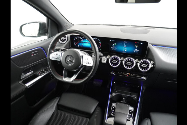 Mercedes-Benz B-Klasse 200 Business Solution AMG Leder | Elektrische Kofferbak | Ambilight Sfeerverlichting | Rijklaar geleverd met 12 maanden BOVAG-garantie