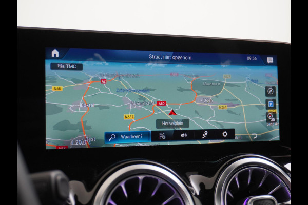 Mercedes-Benz B-Klasse 200 Business Solution AMG Leder | Elektrische Kofferbak | Ambilight Sfeerverlichting | Rijklaar geleverd met 12 maanden BOVAG-garantie