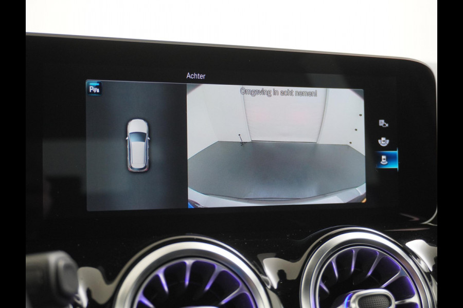Mercedes-Benz B-Klasse 200 Business Solution AMG Leder | Elektrische Kofferbak | Ambilight Sfeerverlichting | Rijklaar geleverd met 12 maanden BOVAG-garantie